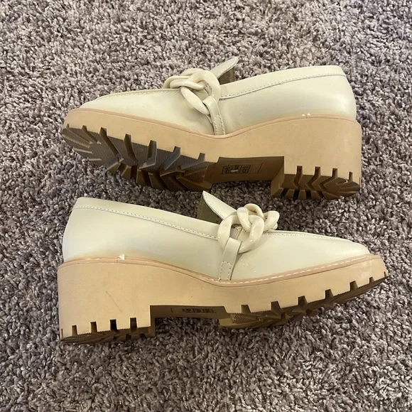 Dolce Vita Women's White Loafers - Picture 3 of 7